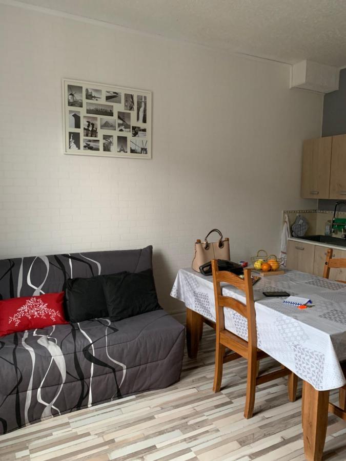 Appartement Lumineux N°6 Le Val D'Or - 4 Personnes - 1 Chambre Avec Petit Balcon Ла Бурбул Екстериор снимка